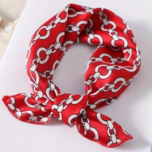 Versatile Head Wrap / Scarf NWT - Picture 1 of 4